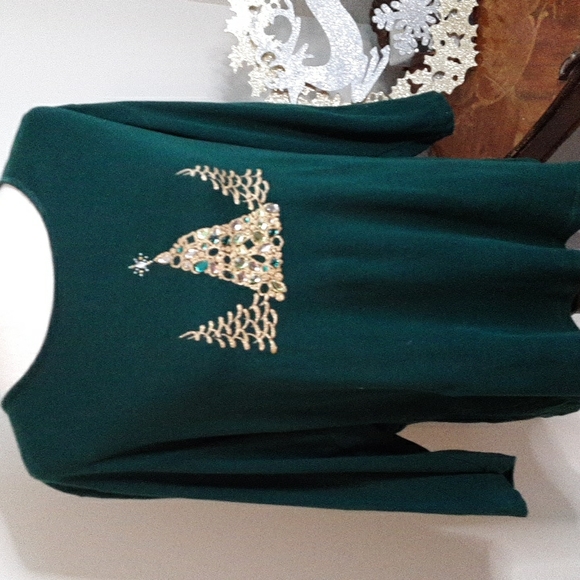 Karen Scott Tops - 🎄KAREN SCOTT Bejewled Cotton Holiday Top